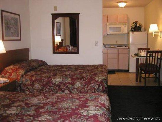 Intown Suites Extended Stay Charlotte Nc -East Independence Camera foto